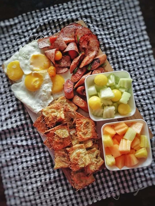 Walnut personalized cutting board detail